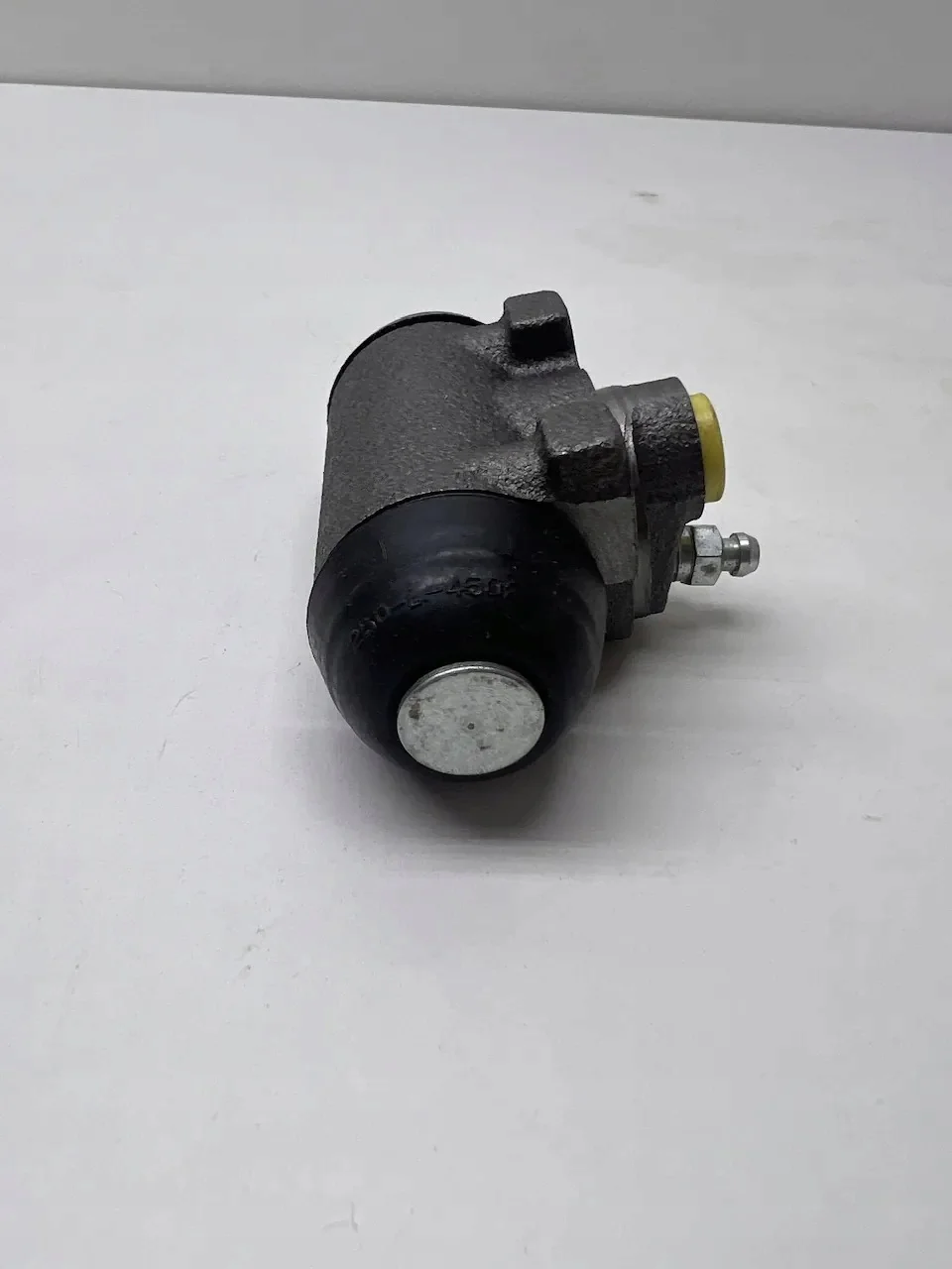 Cylindre de roue arrière Renault Twingo 441006424R image 3