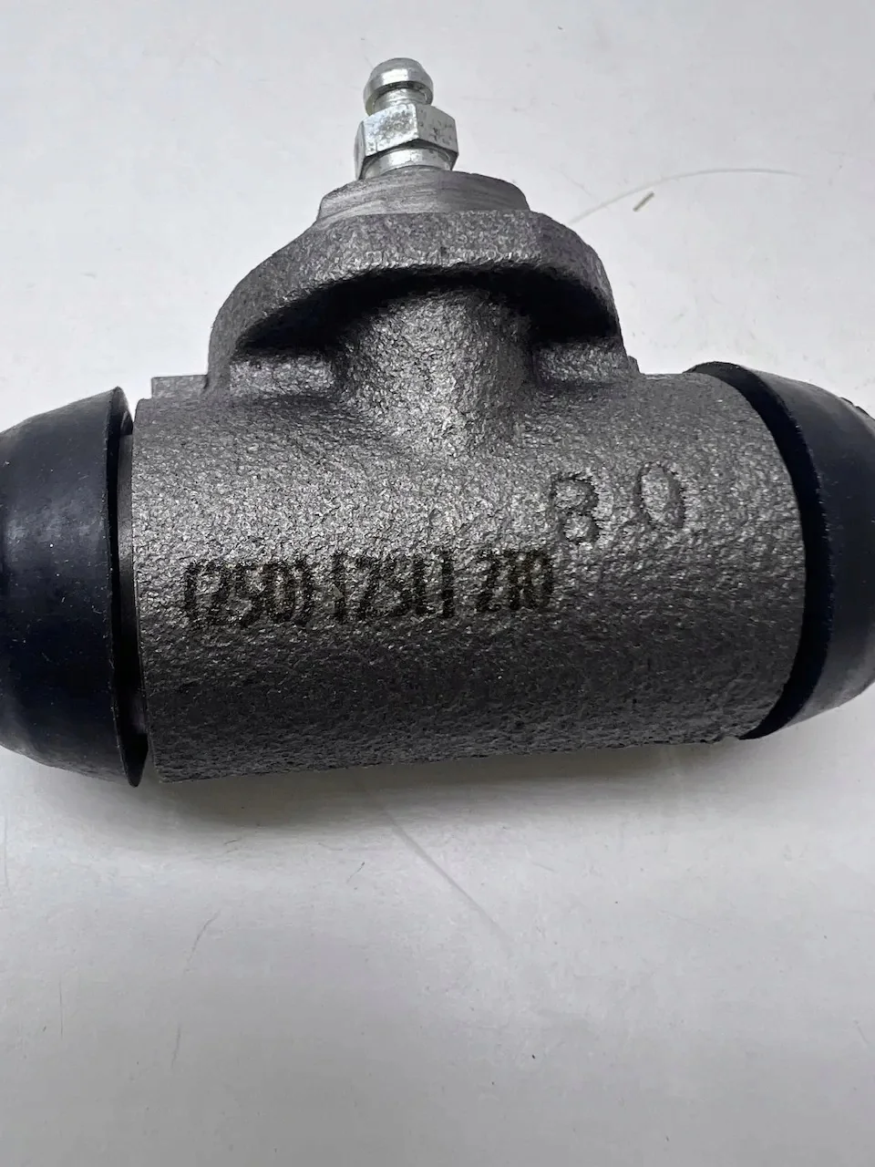 Cylindre de roue arrière Renault Twingo 441006424R image 6