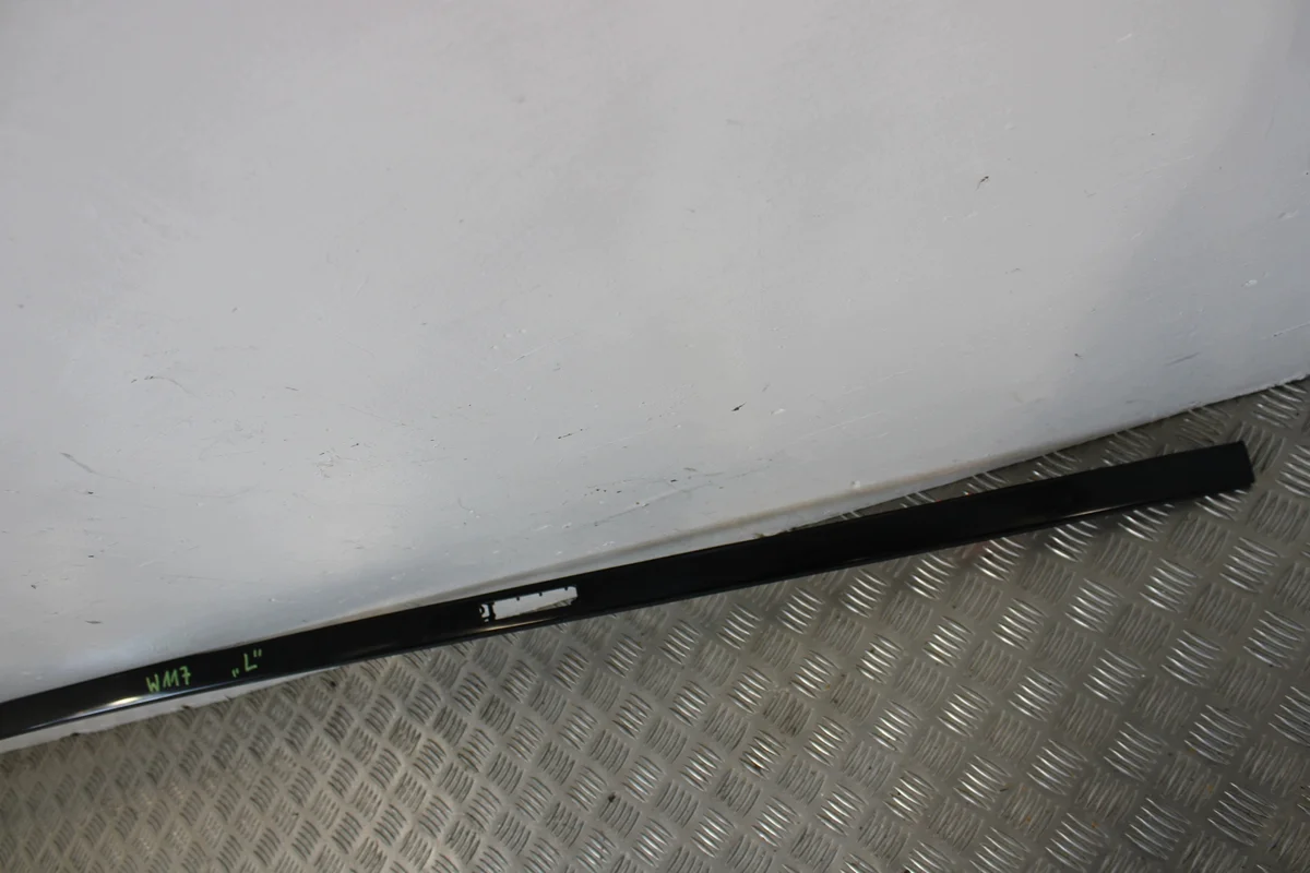 Dachleiste Links Mercedes CLA W117 2,2 CDI image 7
