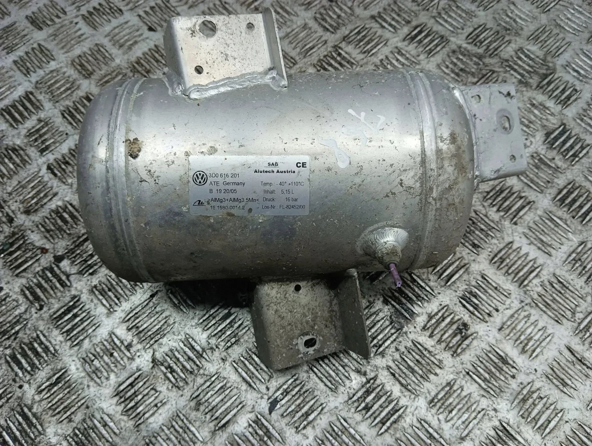 Air Tank Bentley Continental 3D0616201
