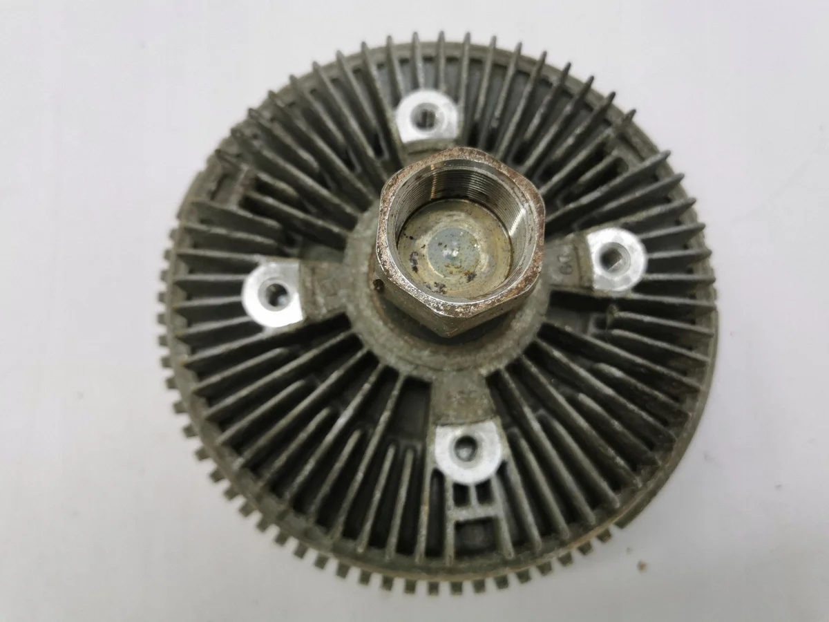 Saab 9-7X Lüfter Visko 15293047 Gebraucht image 3