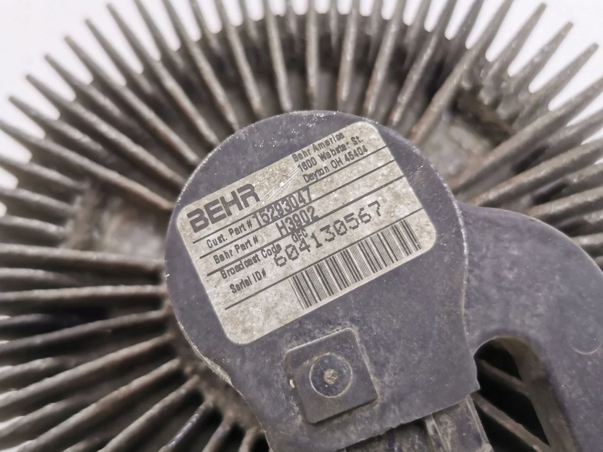 Saab 9-7X Lüfter Visko 15293047 Gebraucht image 5