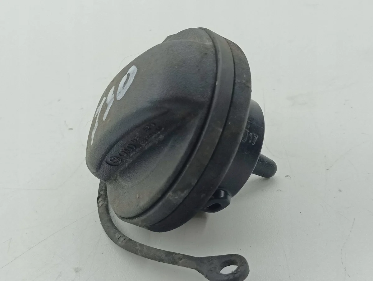 Bouchon réservoir Seat Ateca 2018 3AA301553A image 4