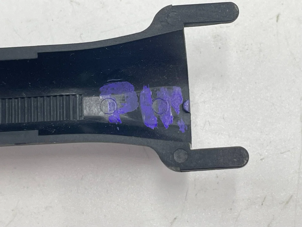 Toyota Prius III Rain Sensor Cover OYT32753 image 3