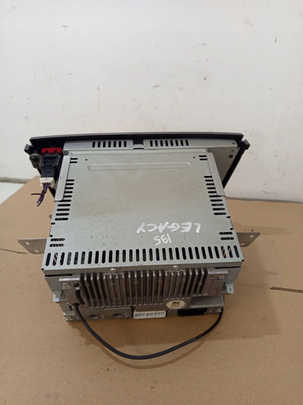Radio Subaru Legacy IV 86201AG430 Usato image 4