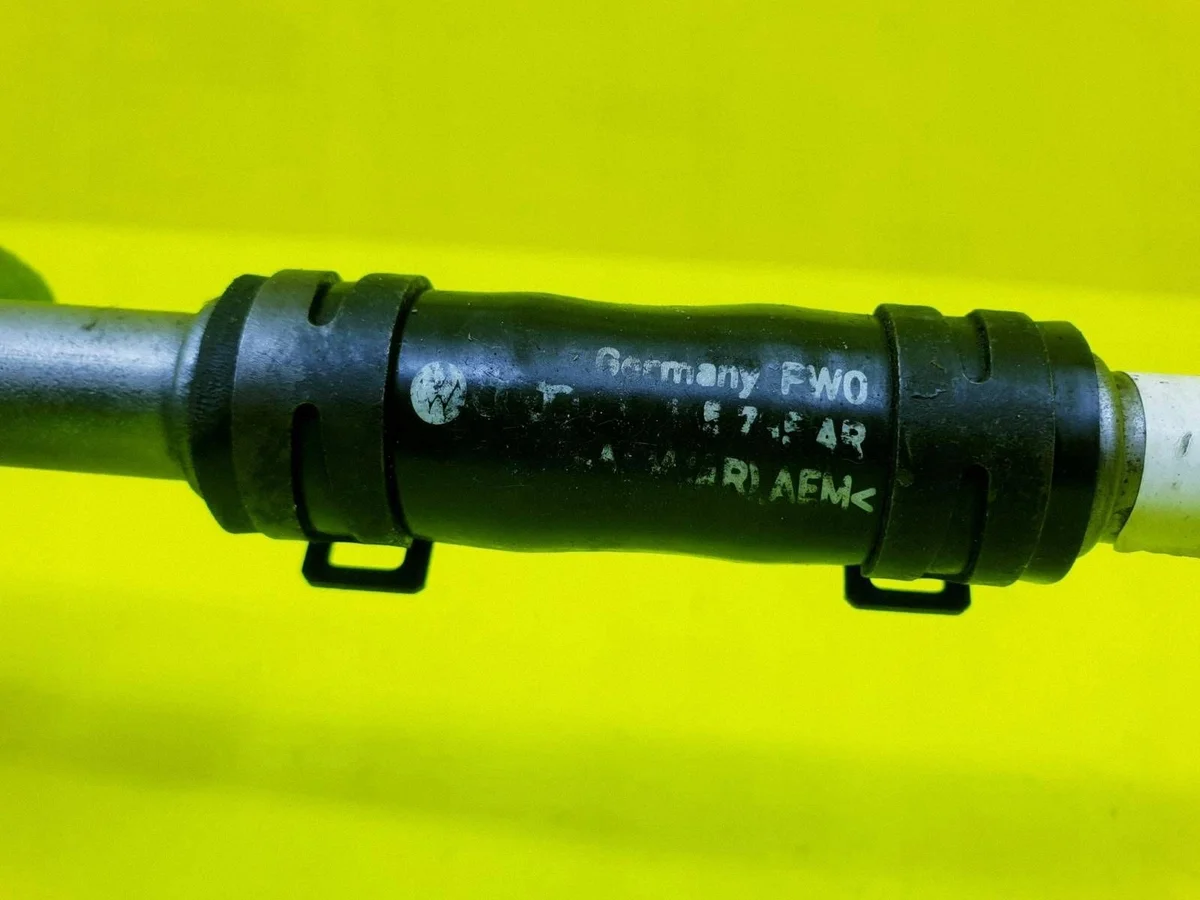 Audi 059145735AR Tubo Ritorno Olio Usato image 3