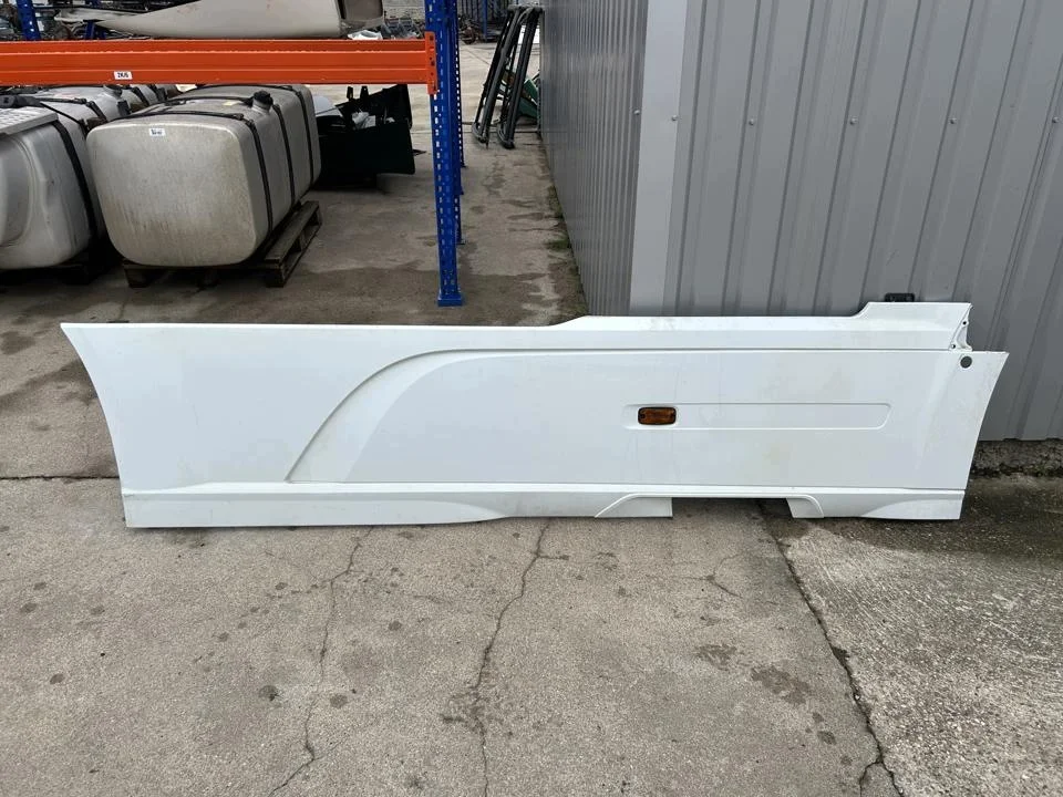 Spoiler laterale DAF XF 2018 2123060
