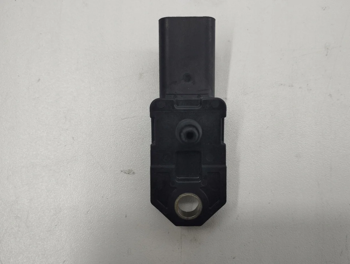 Opel Grandland X 1.2 MAP Sensor 9817007580 image 4