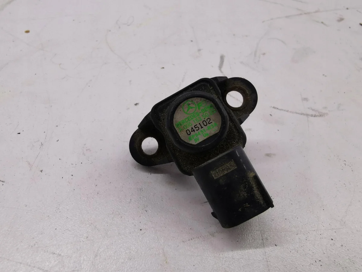 Sensor Presión Colector Mercedes A0051535028