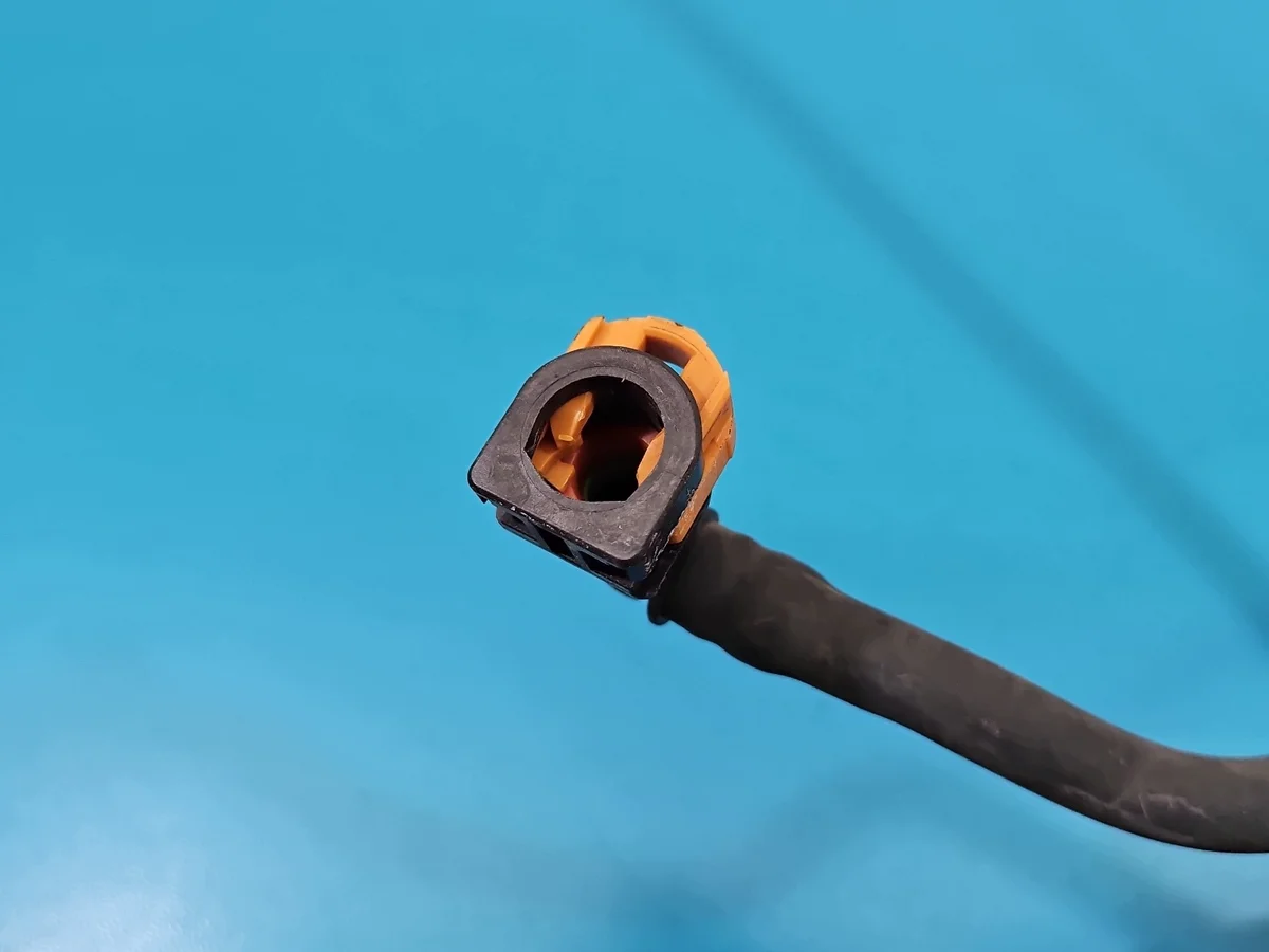 Kraftstoffdrucksensor Toyota Yaris IV gebraucht image 8