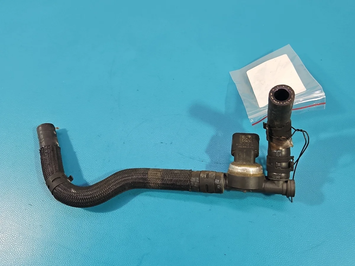 Sensore Pressione Carburante Skoda Octavia IV 04B906054G
