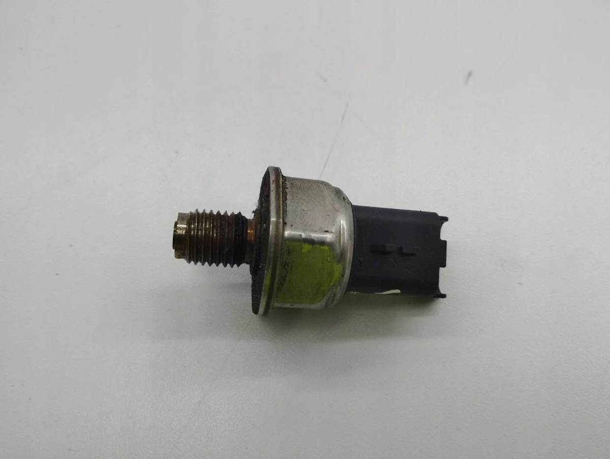 Bränsletrycksgivare Peugeot 508 2011 9658227980