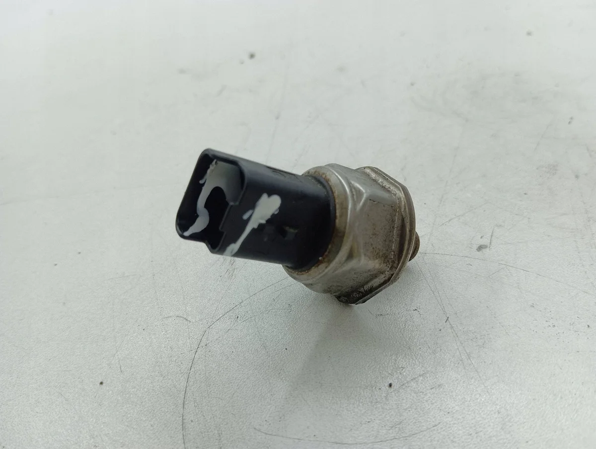 Citroen 9670076780* Sensore Pressione Carburante image 3