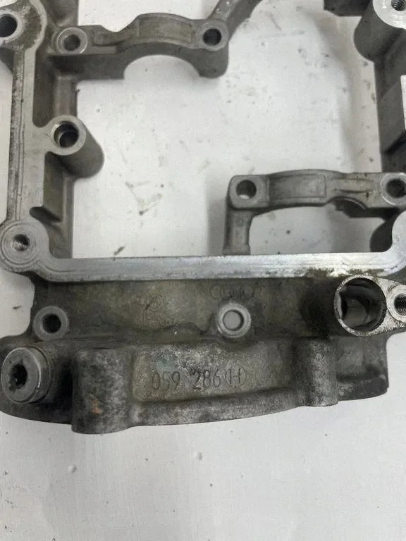 Audi A6 C6 A4 B7 2.7 TDI BPP Marco Culata 059286H image 3