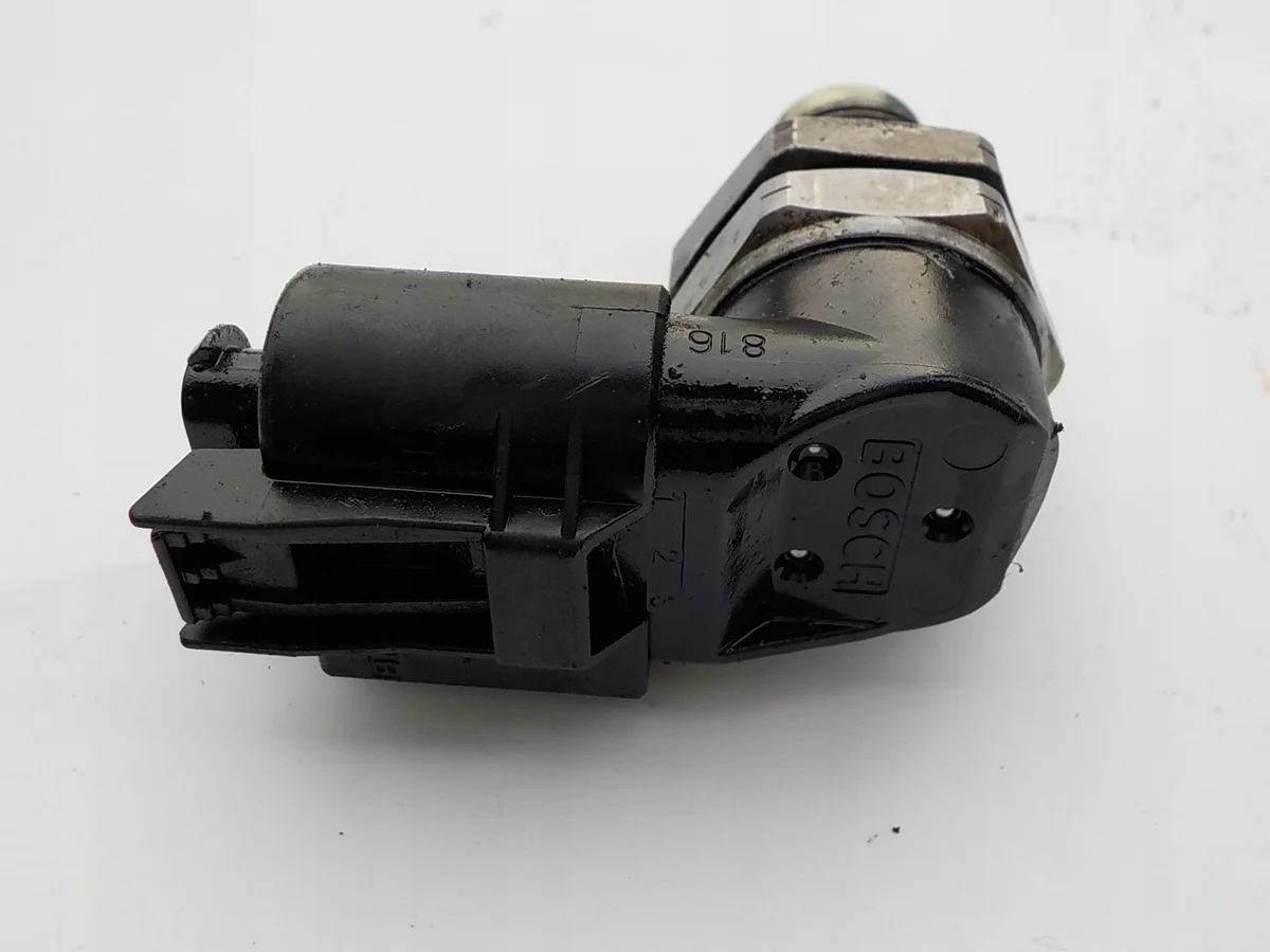 Sensore Pressione Carburante BMW 3 (E90) 3.0 D image 3