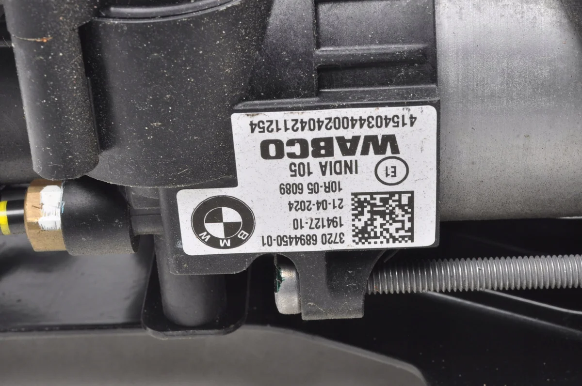 BMW G26 I4 Compresseur Suspension 6894450 image 5