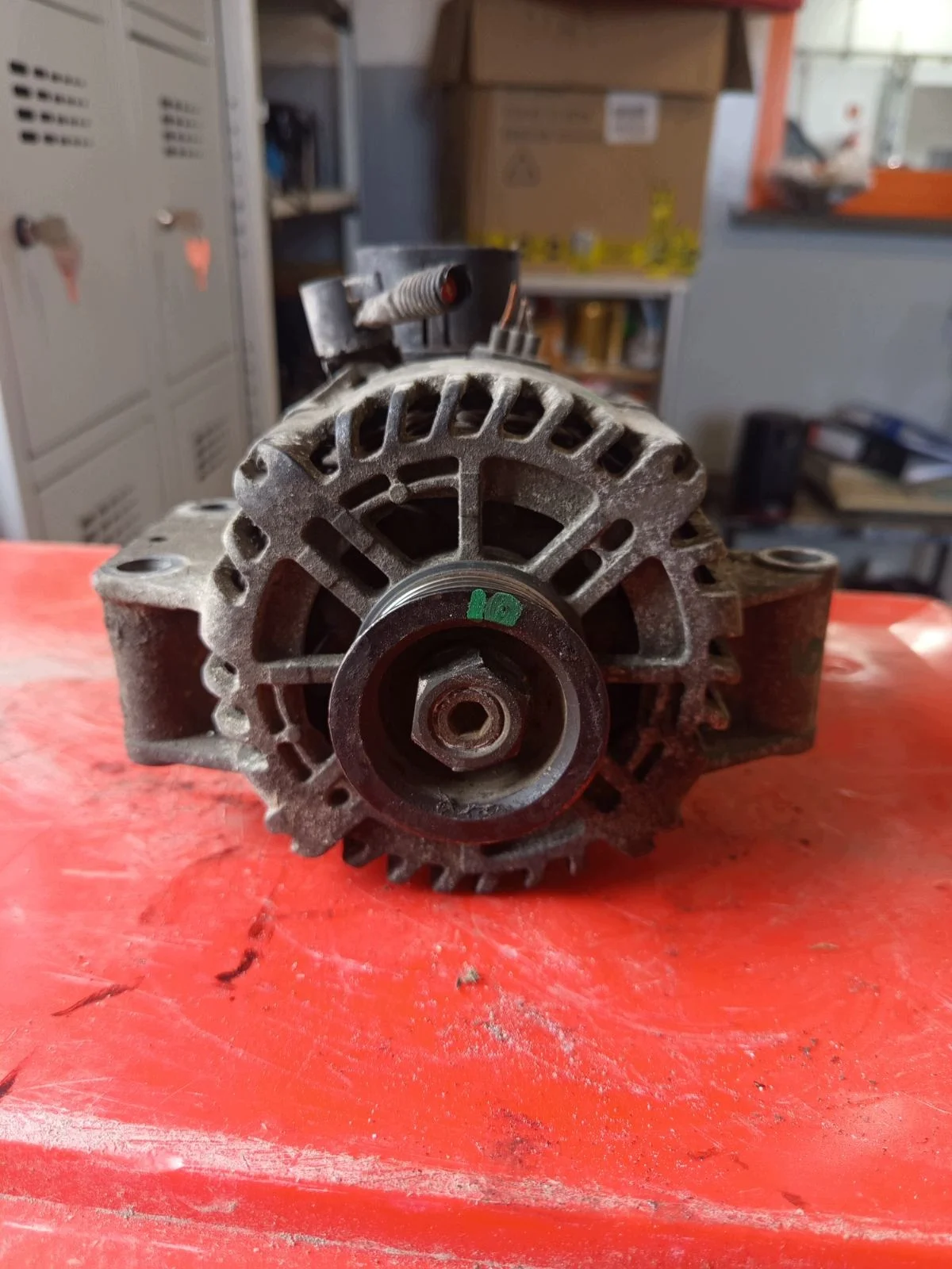 Laturi Ford Mondeo III 2.0 TDCi