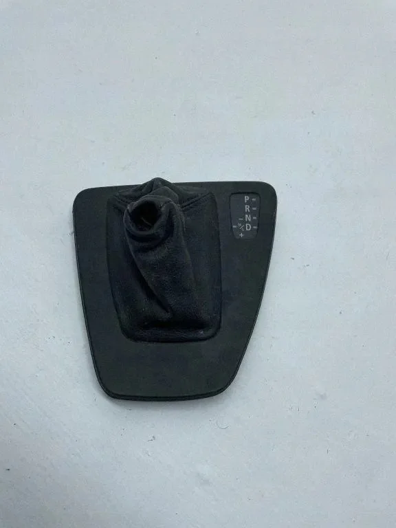 BMW E90 E91 Gear Shift Trim Frame Used