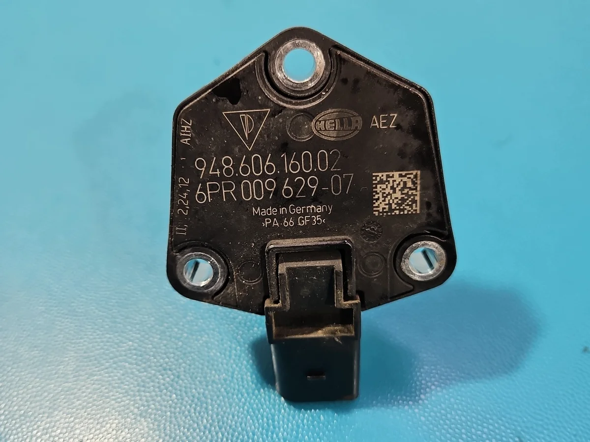 Sensor Nível Óleo Porsche Panamera 970 Usado image 5
