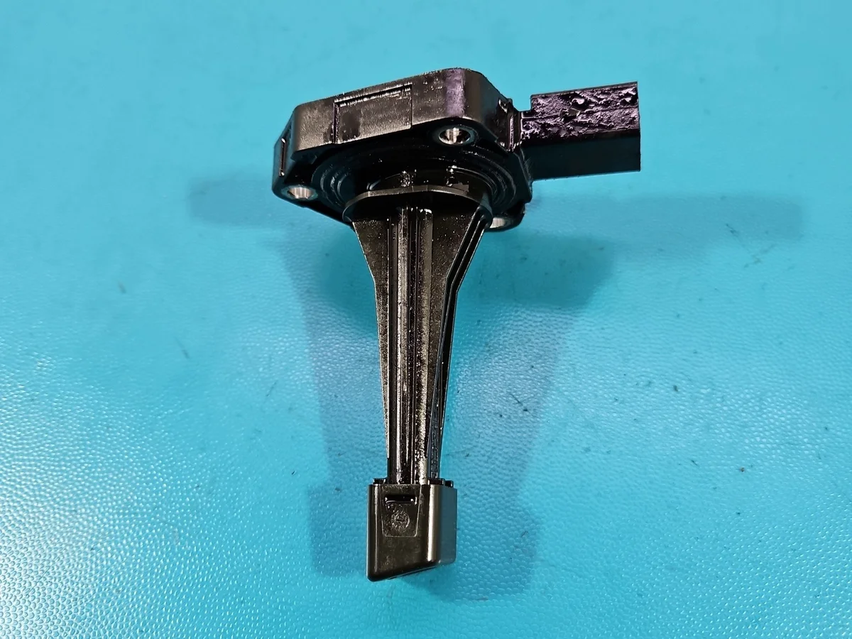 Sensor Nível Óleo Kia Optima IV 1.7 CRDI image 3
