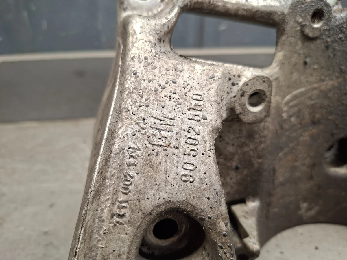 Ohjaustehostimen pumppu Opel Frontera B 2.2DTI image 3