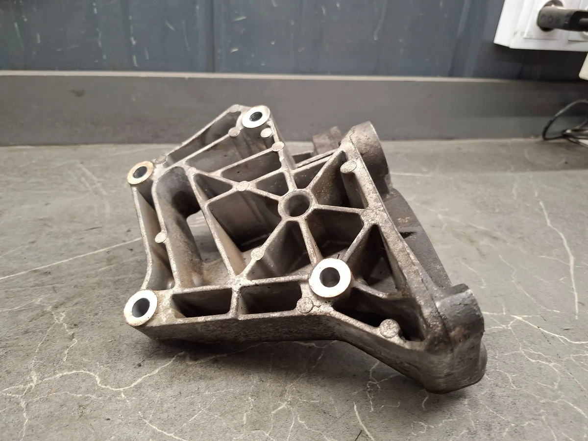 Ohjaustehostimen pumppu Opel Frontera B 2.2DTI image 8