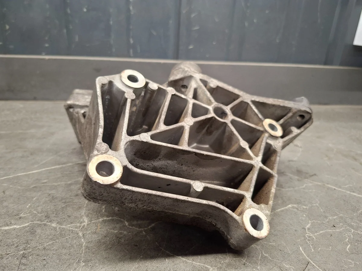 Ohjaustehostimen pumppu Opel Frontera B 2.2DTI image 9