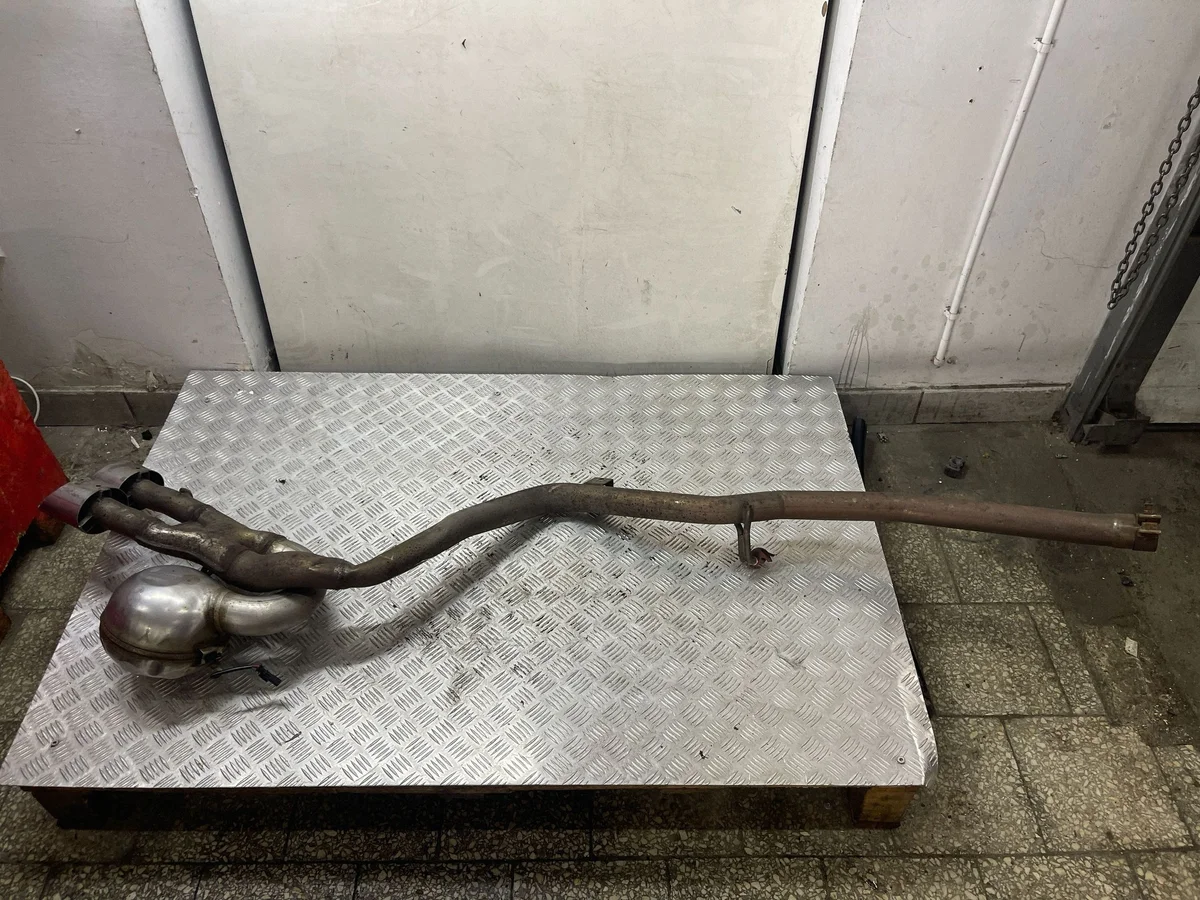 Maserati Quattroporte Pakoputki 101500010118