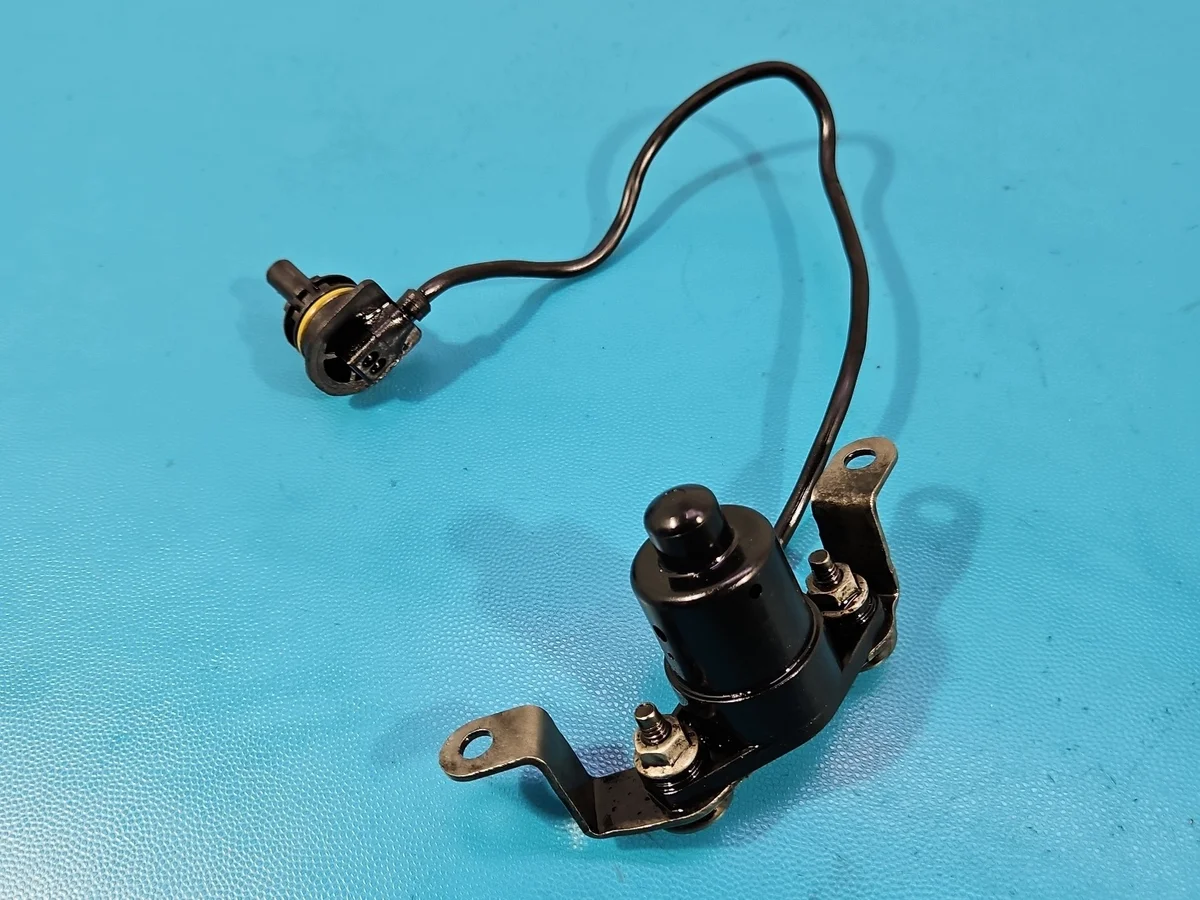 Sensor Nível Óleo Opel Zafira C 2.0 CDTI
