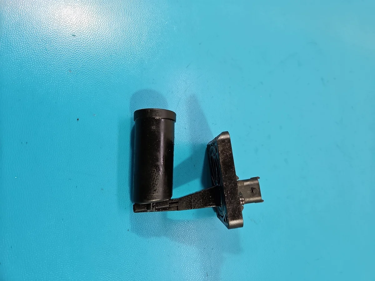 Sensor Nivel Aceite Opel Vectra C 1.8 16V image 5