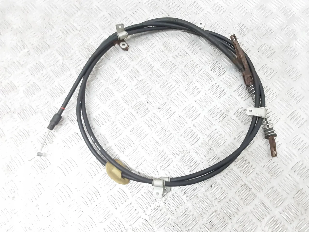 Cable freno mano Dodge Durango 04779637AH