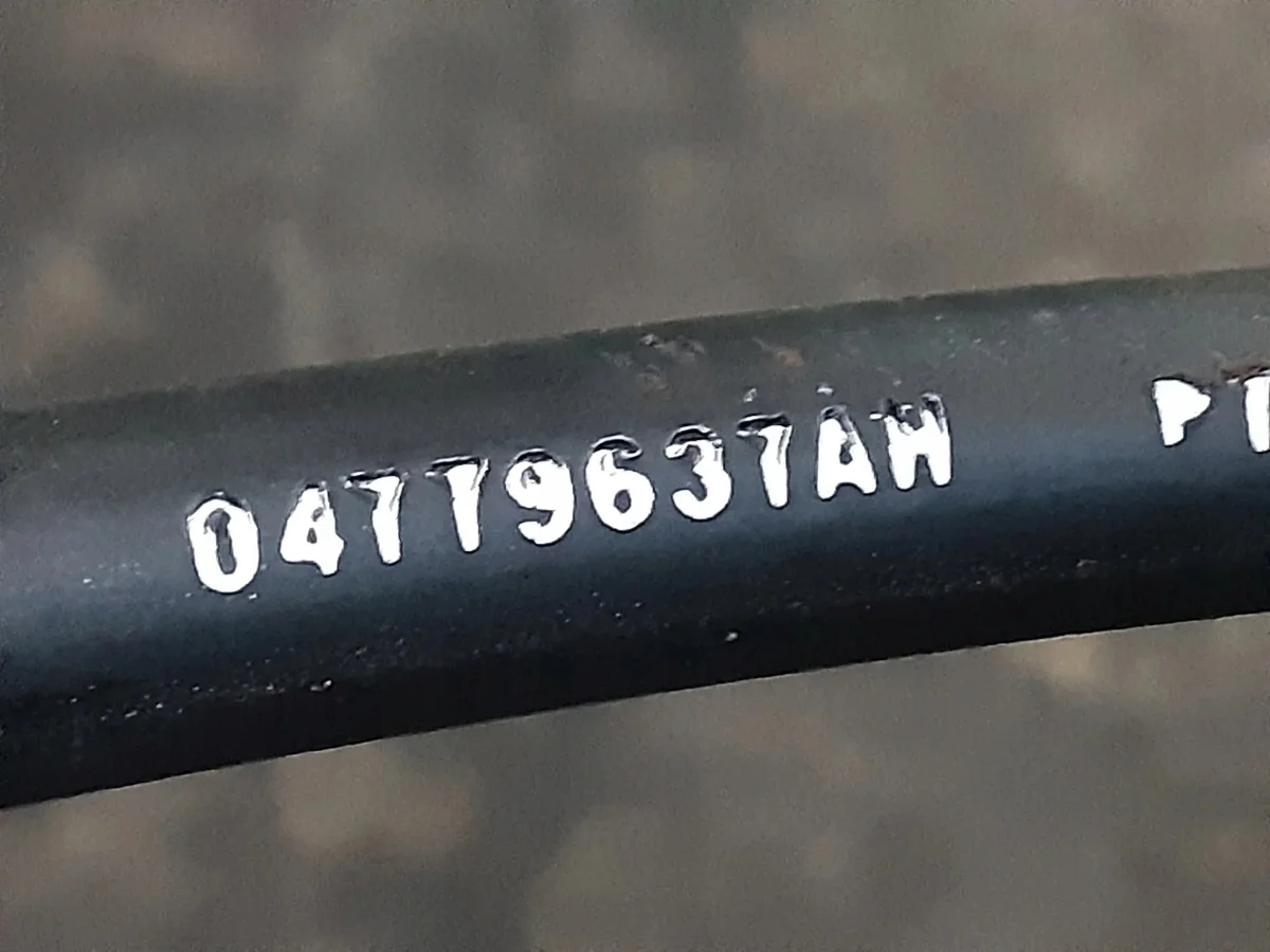 Cable freno mano Dodge Durango 04779637AH image 4
