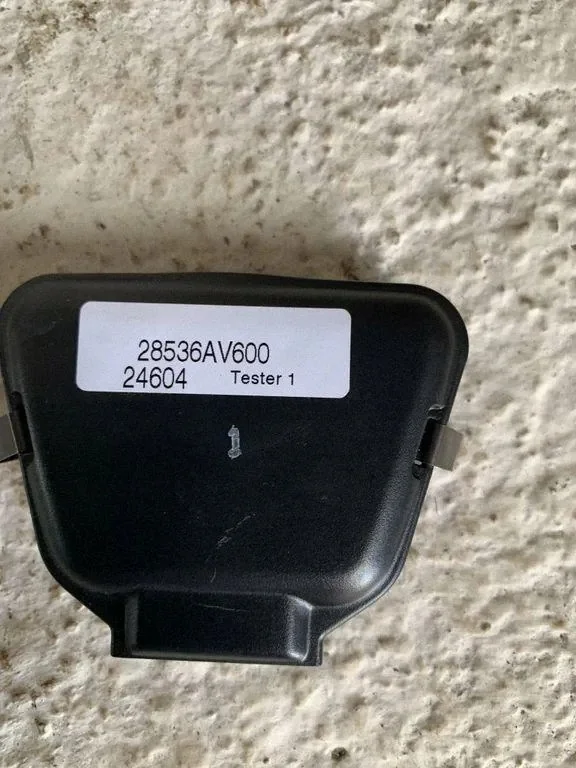 Nissan 28536AV600 Sadetunnistin Käytetty