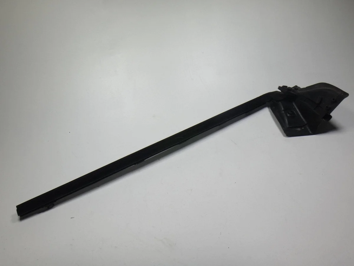Tiivisteen listan vetolasta BMW 5 F07 GT