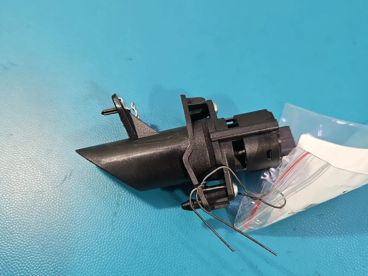 Jeep Renegade Interior Temperature Sensor image 4