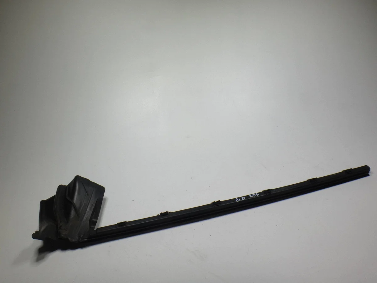 Joint de vitre avant droit BMW GT F07 image 3