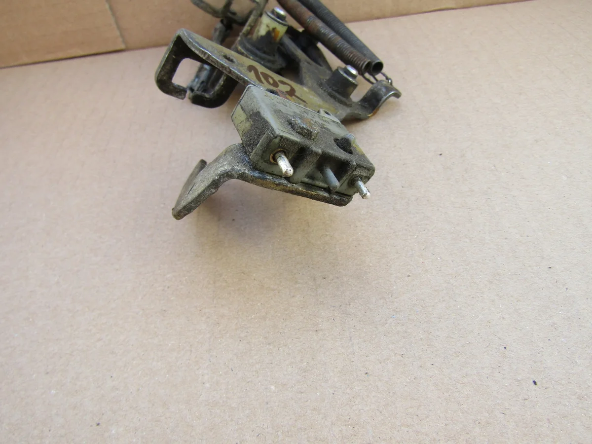 Gaszugmechanismus + Schalter Mercedes W124 image 4