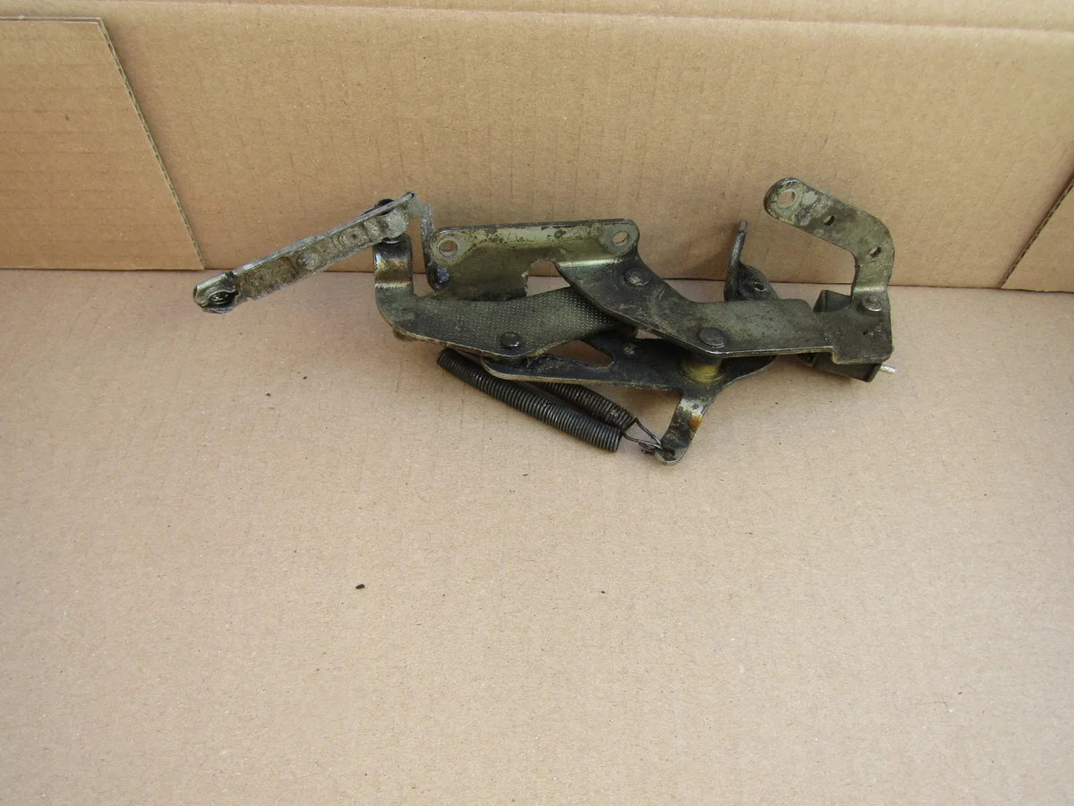 Gaszugmechanismus + Schalter Mercedes W124 image 7