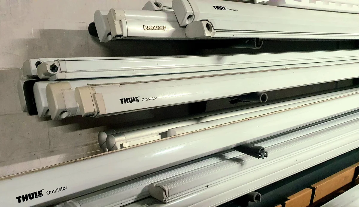 Used Thule Awning for Camper Van image 4