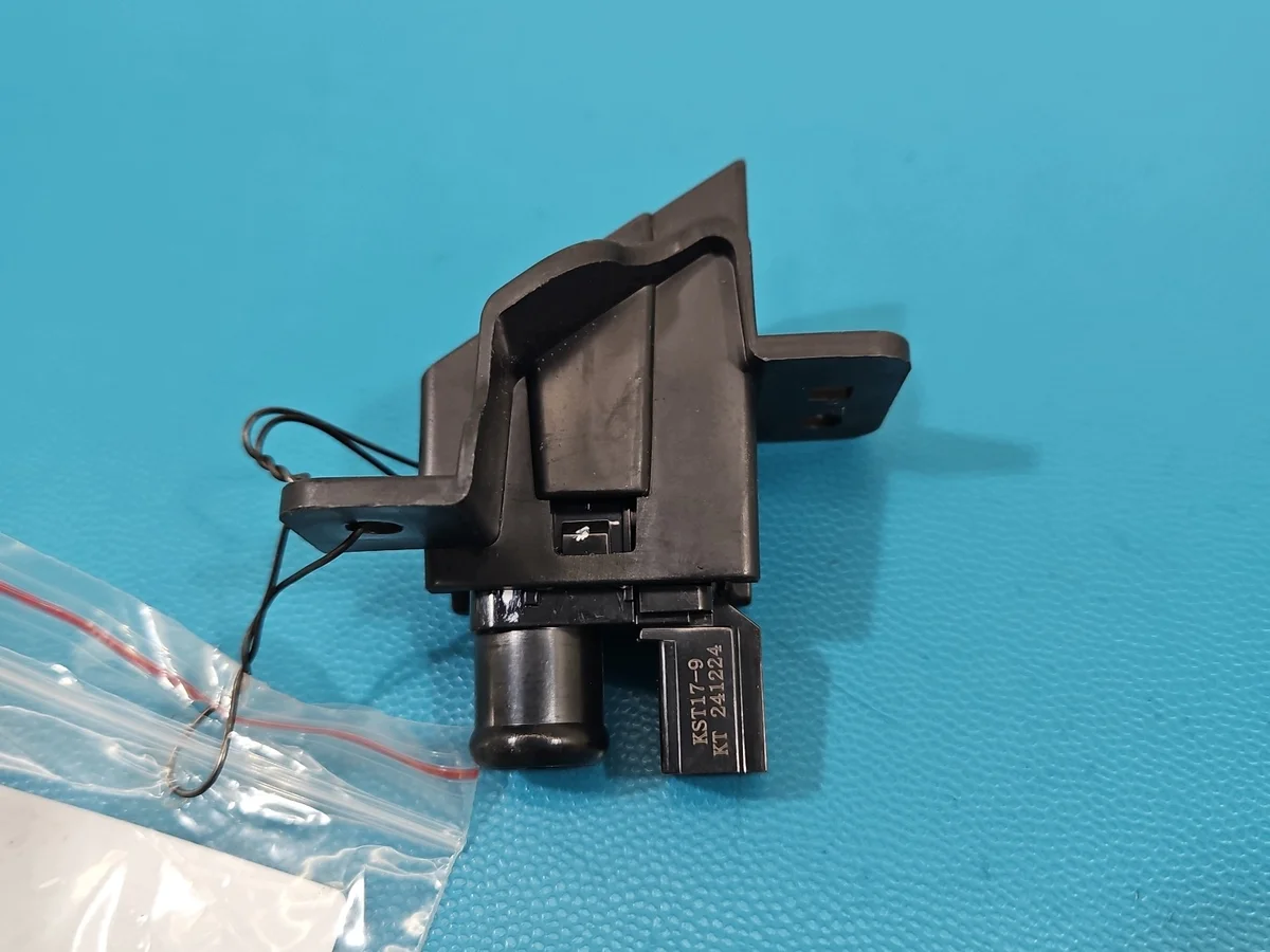 Used Interior Temperature Sensor BYD ATTO 2 II image 6