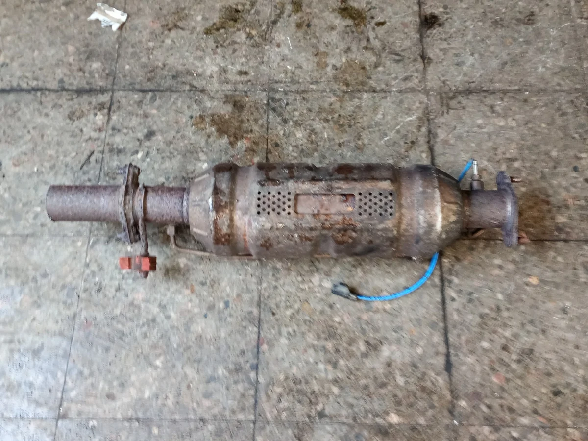 Filtro DPF Ford Mondeo MK3 1.8 TDCI Usado image 8