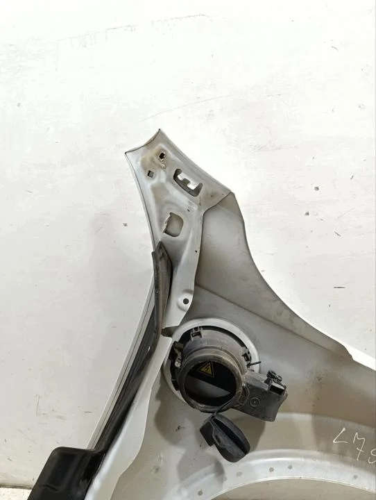 Fender for Volvo XC90 II 2016 Left Side image 9