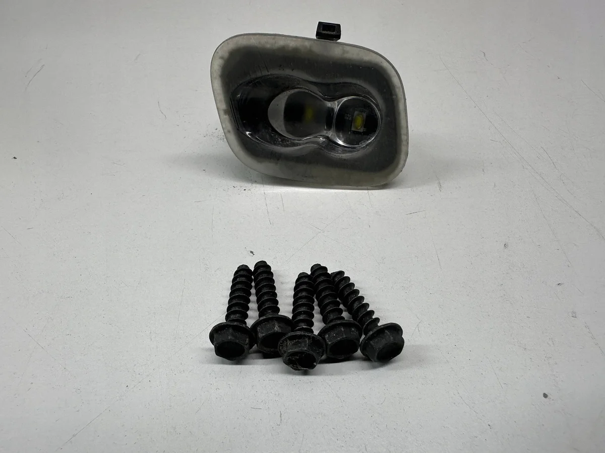 Pièce de rétroviseur Ford F150 2019 776054AB image 3