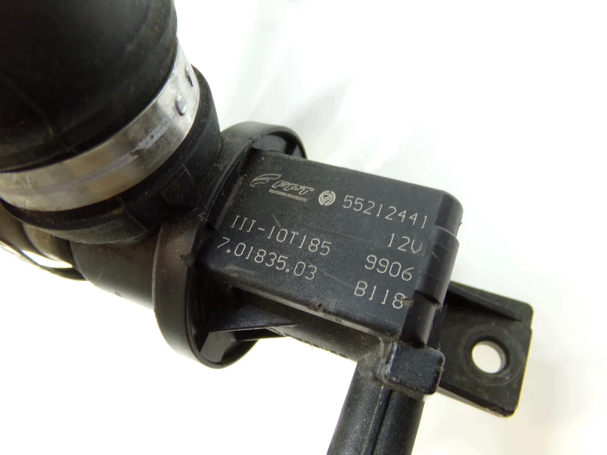 Ladeluftschlauch Fiat Abarth 1.4 T 55212441 image 4