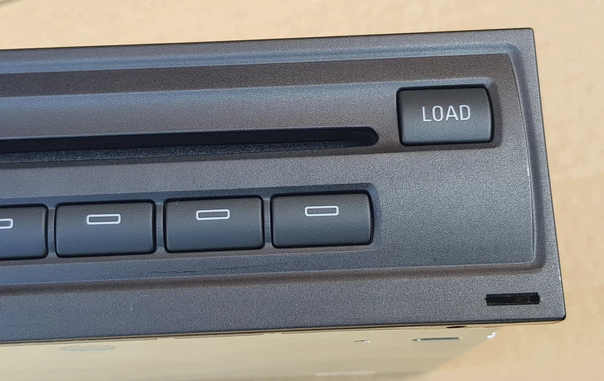 CD-vaihtaja Audi A6 C6 Q7 4L A8 D3 image 6