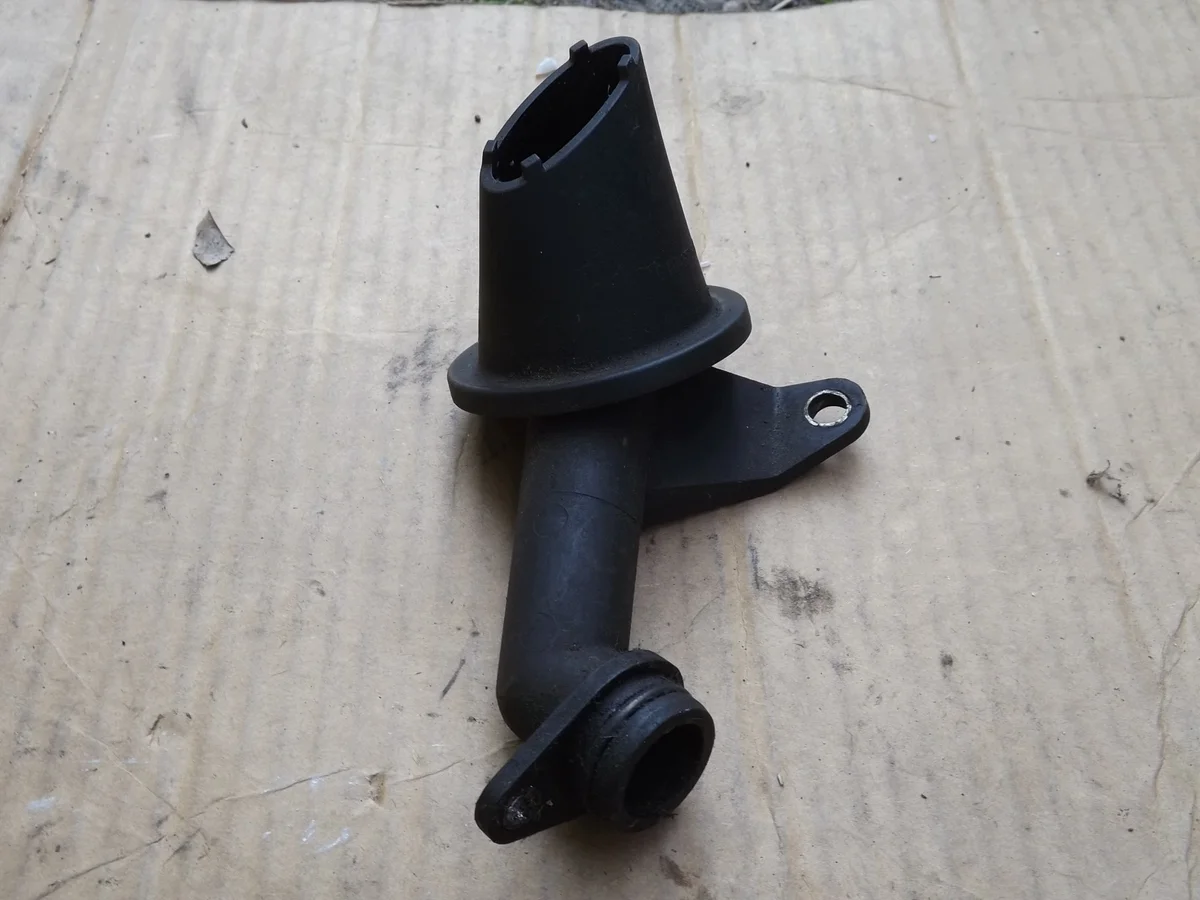 Citroen Jumper 2.2 HDI Ölpumpensaugrohr image 3