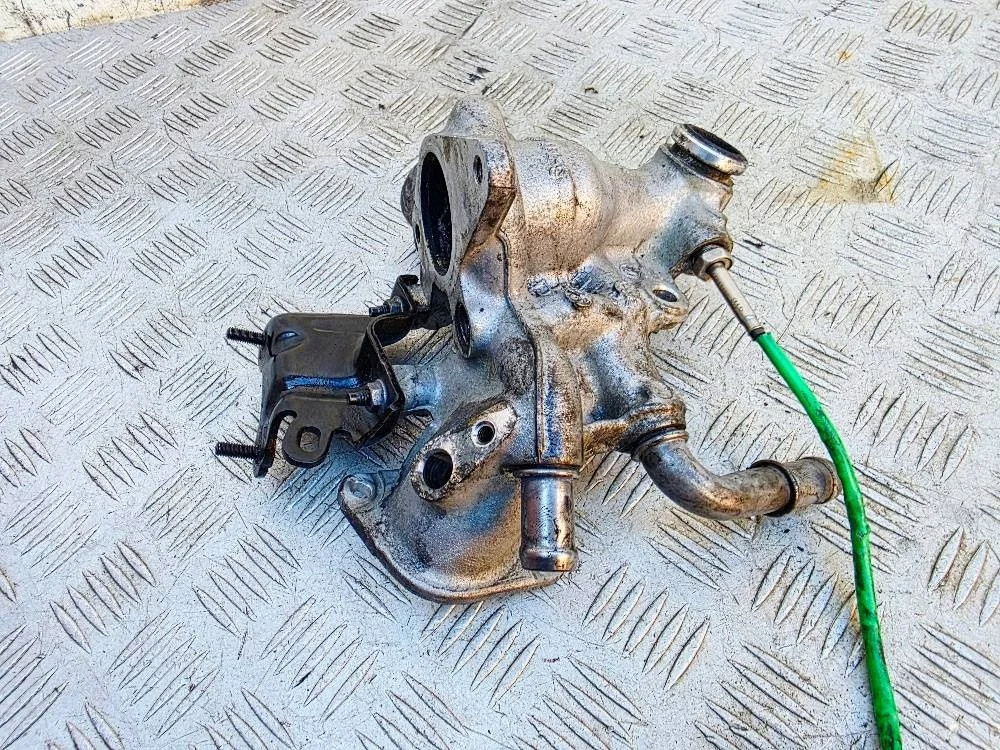 EGR-Rohr Nissan Qashqai II 1.5L Diesel image 4