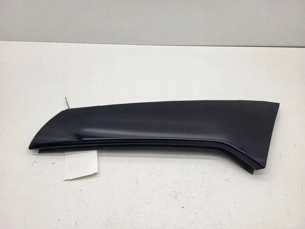 Opel Astra K 2020 Garniture hayon 39078188