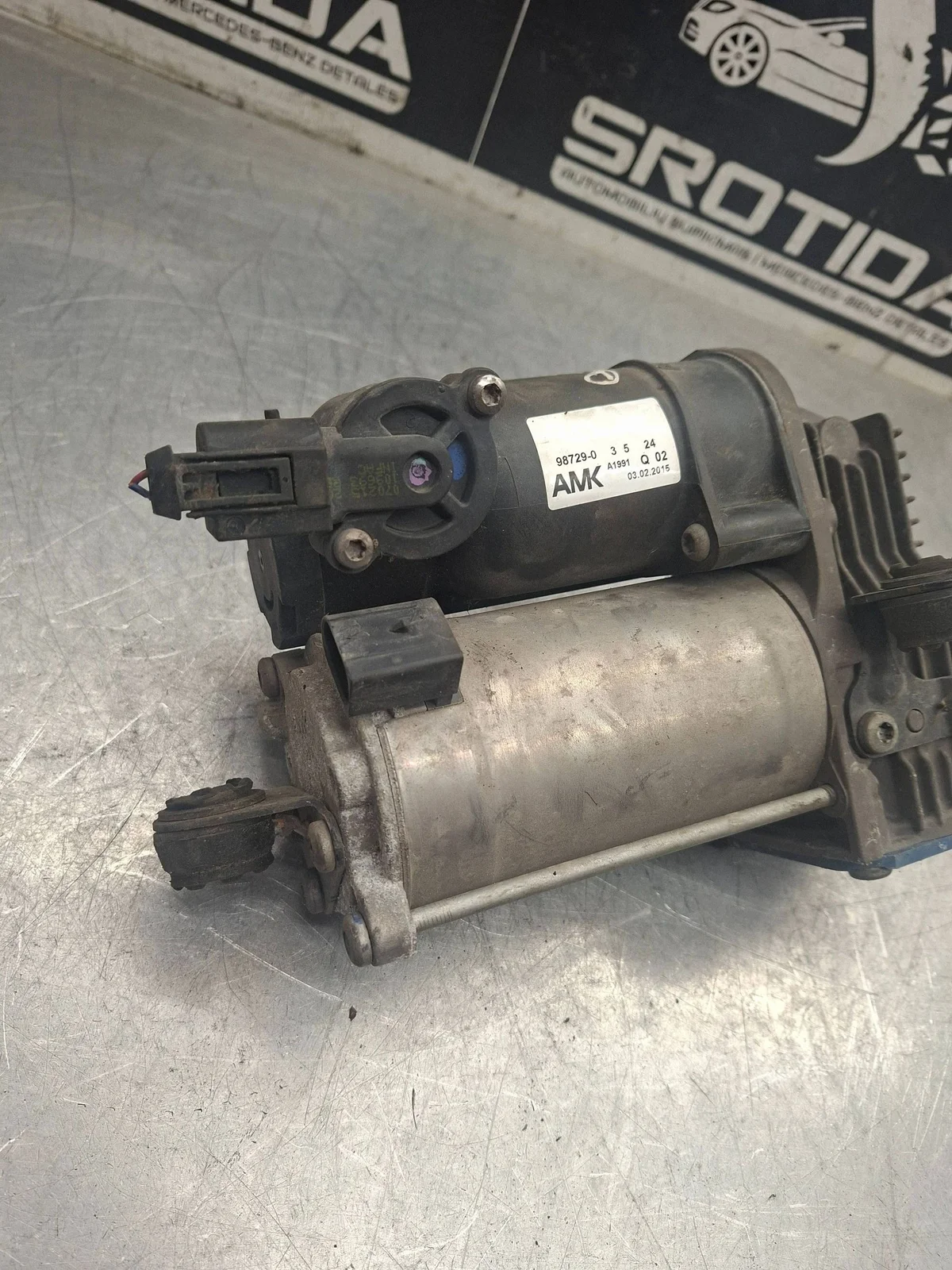 Compresseur suspension pneumatique arrière Mercedes-Benz GLS X166