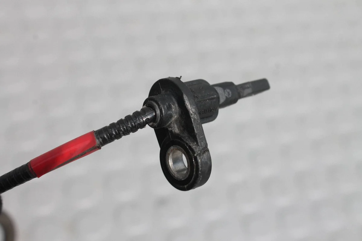 Sensor ABS Hyundai Tucson IV 20-26 Usado image 4